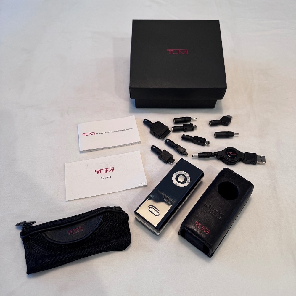 Tumi Portable Charger